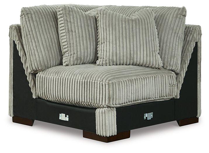 Lindyn Sectional